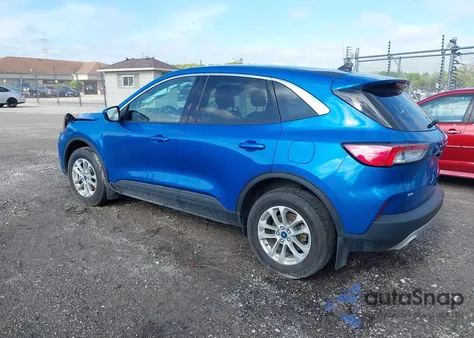 2021 Ford Escape Se Hybrid z USA, uszkodzony, nr VIN 1FMCU9BZ7MUA06972